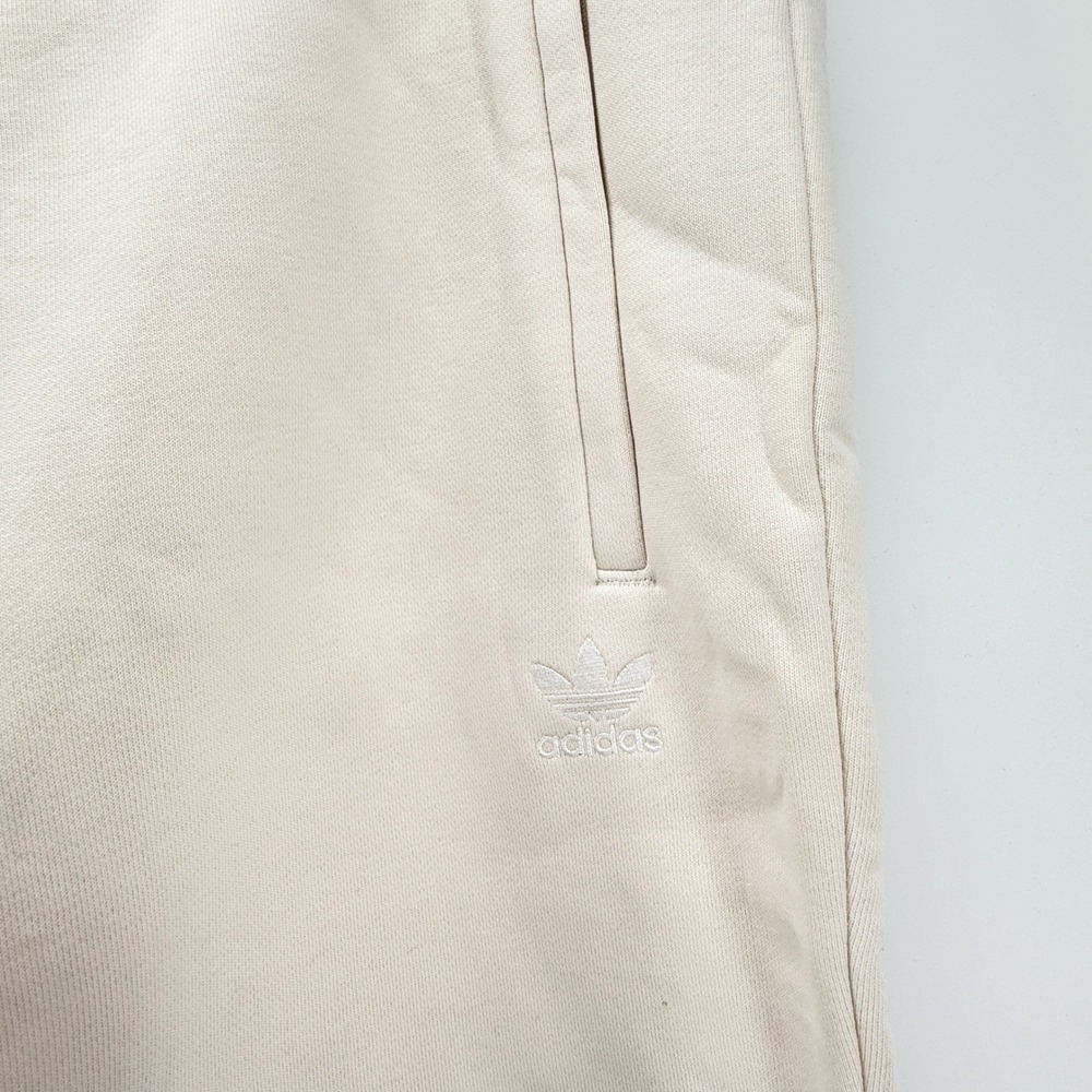 Adidas Essentials Sweatpants Cream Beige Mens Size 2XLT Joggers Lounge Pants NWT - Picture 9 of 16